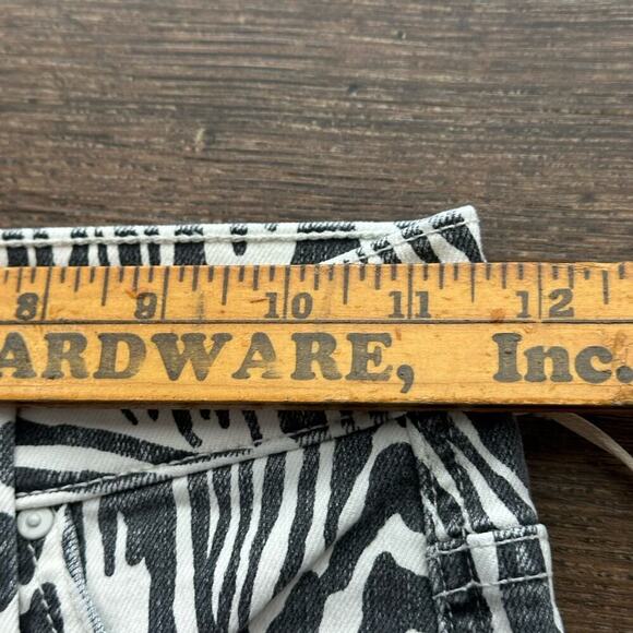 NWR Mother High Waisted Rascal Ankle Fray Hoofin' It Zebra Skinny Jeans Sz 23x27 - Picture 14 of 16